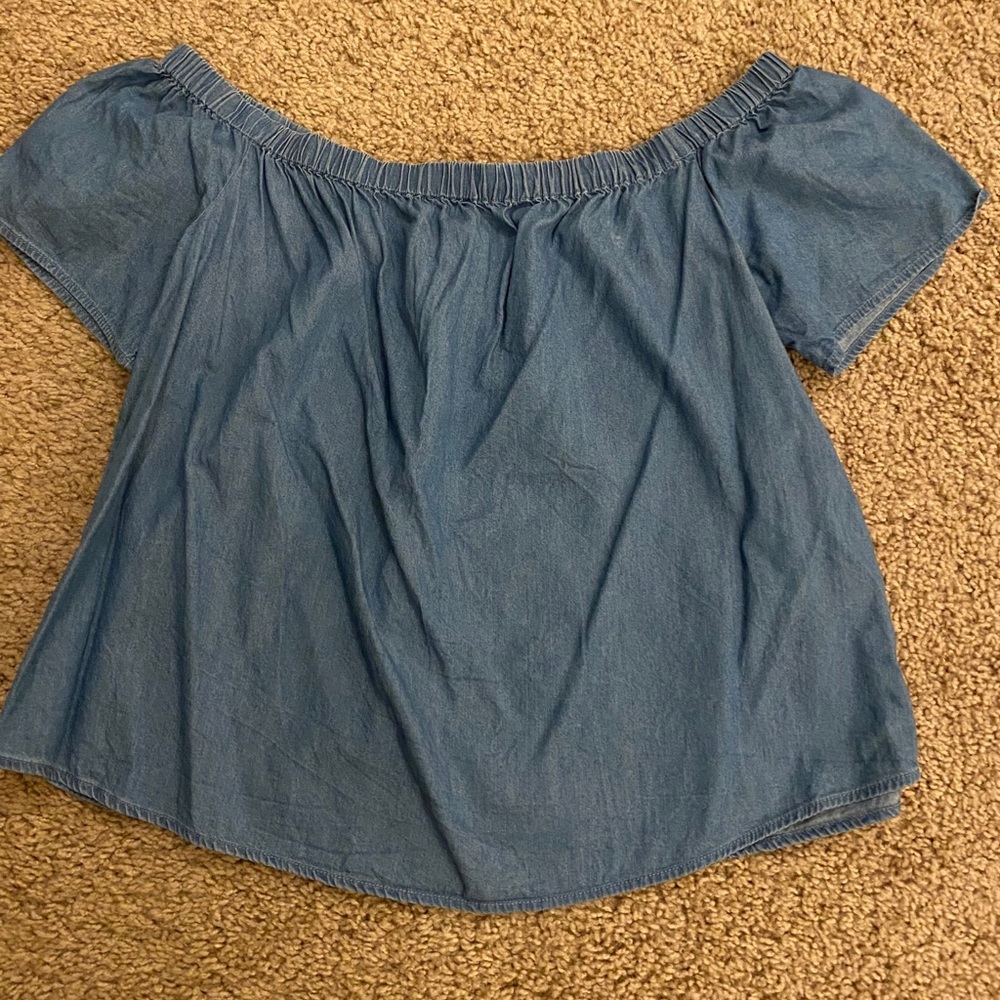Abercrombie Chambray Off-the-Shoulder Top